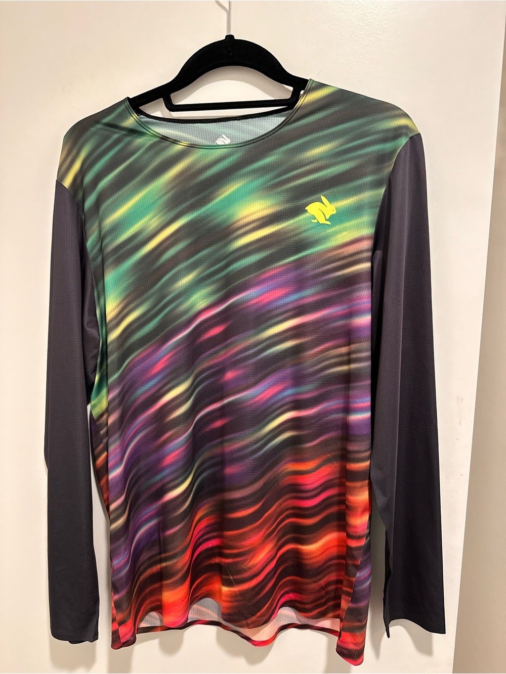 Rabbit Brand Athletic Top in Light Mint Green and Black